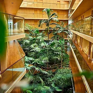 https://jakarta.amsterdam-hotels.net